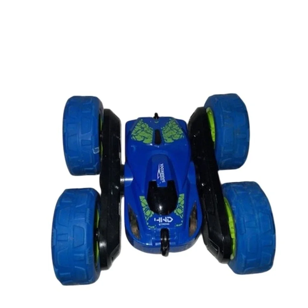 Threeking RC‎ Stunt Car Double-Sided 360° Flips Multi-Color Toy